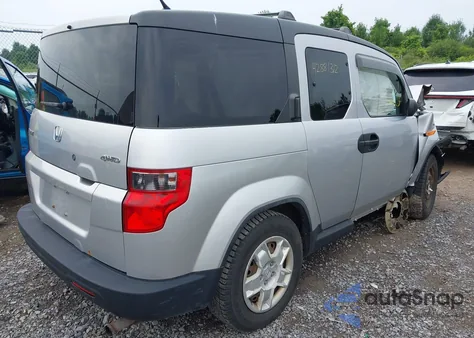 2011 Honda Element Lx z USA, uszkodzony, nr VIN 5J6YH2H31BL003006